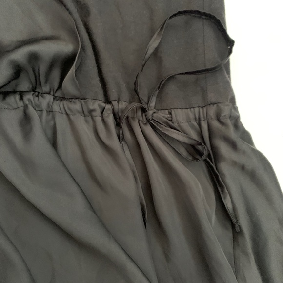 Kaylee Tankus Dress (M) - Picture 8 of 12